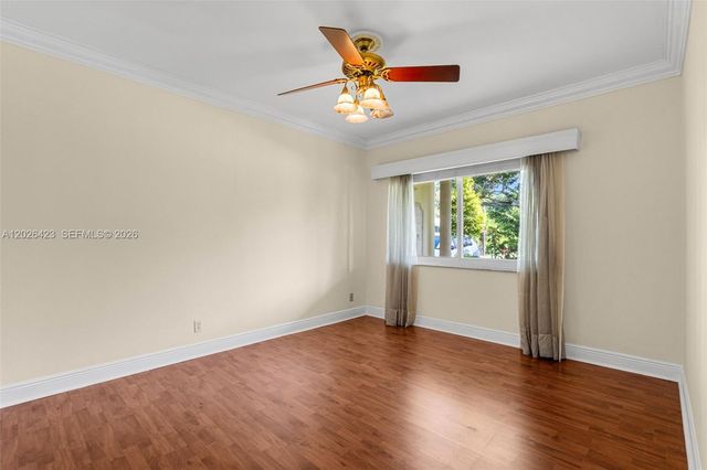 730 NE 116th St, Biscayne Park, FL 33161