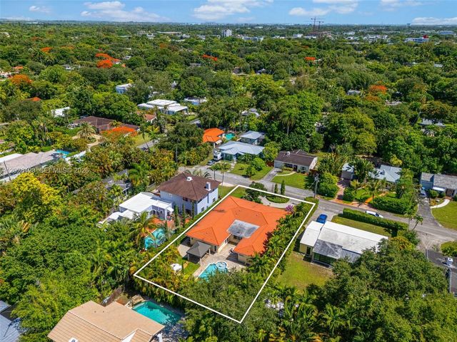 730 NE 116th St, Biscayne Park, FL 33161