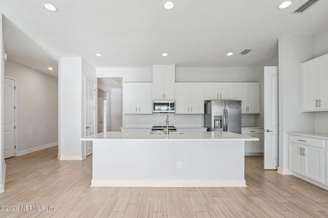 1724 AUSTIN LAKE Way, Middleburg, FL 32068