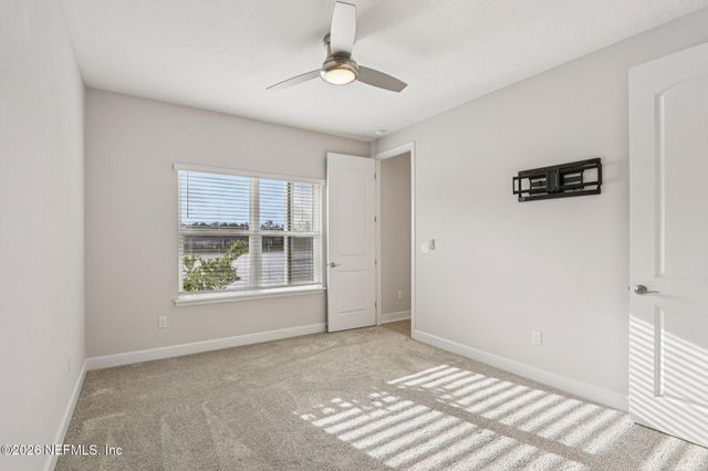 1724 AUSTIN LAKE Way, Middleburg, FL 32068