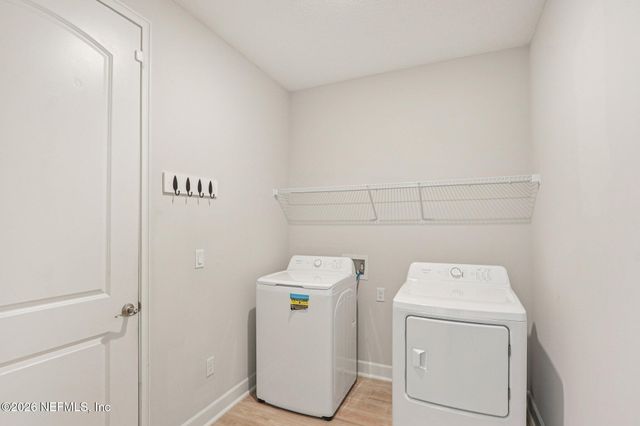 1724 AUSTIN LAKE Way, Middleburg, FL 32068