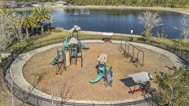 1724 AUSTIN LAKE Way, Middleburg, FL 32068