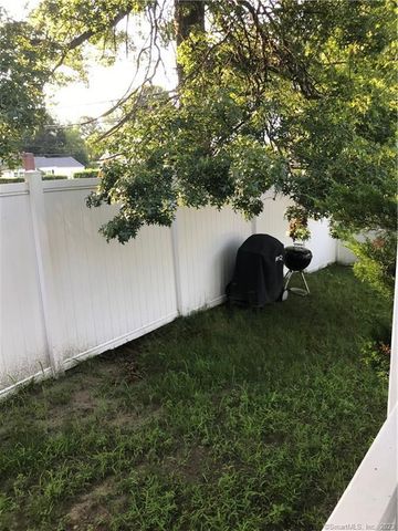 42 Weed Hill Avenue, Stamford, CT 06907