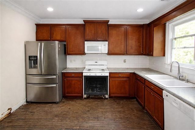 2253 Spink Street NW, Atlanta, GA 30318