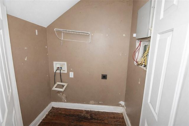 2253 Spink Street NW, Atlanta, GA 30318