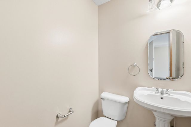 2817 S West Pkwy, Wichita, KS 67210