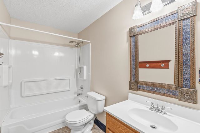 2817 S West Pkwy, Wichita, KS 67210