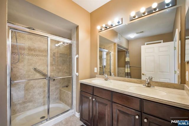 3 Slate Court D-1, Woodland Park, NJ 07424