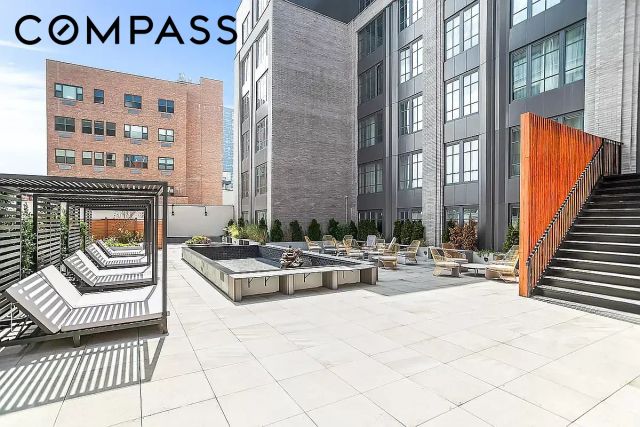 3726 32nd St Apt 6N, New York City, NY 11101