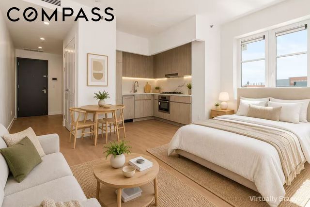3726 32nd St Apt 6N, New York City, NY 11101