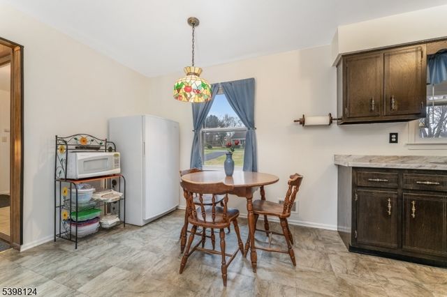 103 Roberts Place, Greenwich Twp., NJ 08886