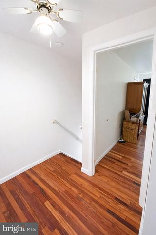 8036 SAINT ANNES CT, Alexandria, VA 22309