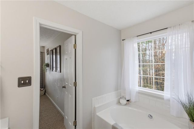 6115 Brook Hollow Creek Drive, Cumming, GA 30028