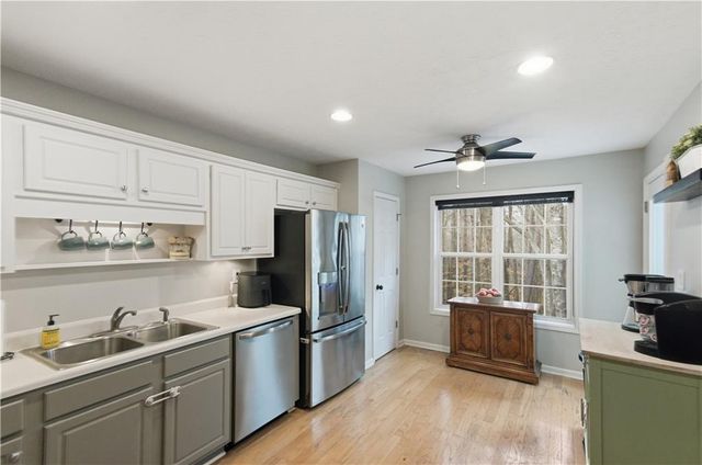 6115 Brook Hollow Creek Drive, Cumming, GA 30028