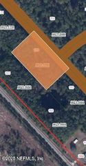 103 8TH Avenue NW, Palatka, FL 32177