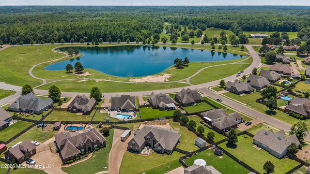 13343 Willow Nest Drive, Olive Branch, MS 38654