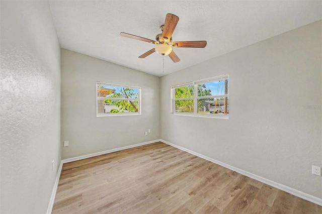 5909 WOLF ROAD, Orlando, FL 32808