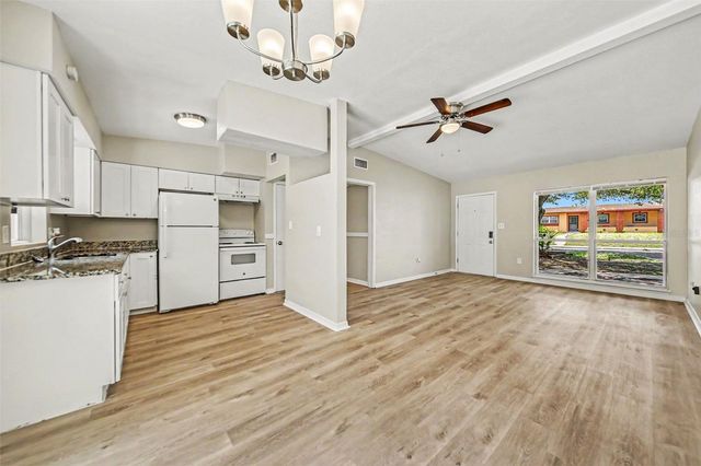 5909 WOLF ROAD, Orlando, FL 32808
