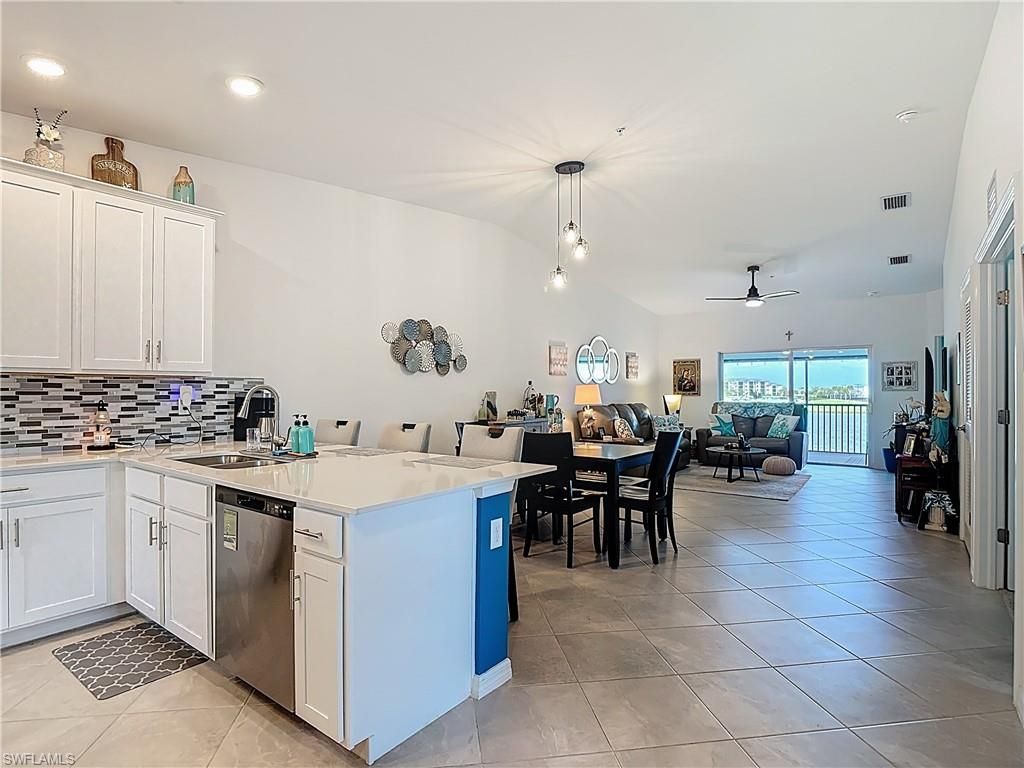 5453 Double Eagle CIR 3126, AVE MARIA, FL 34142 — photo 5