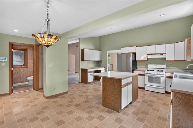 12311 Will Mill Drive, Milford, MI 48380