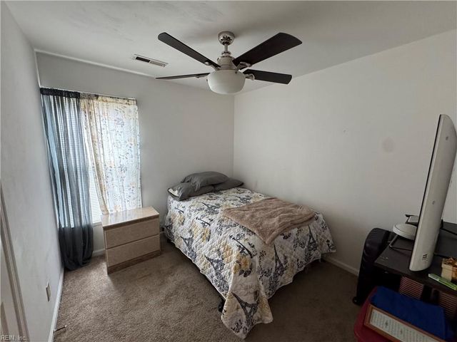 307 Gambrill CT, Virginia Beach, VA 23462