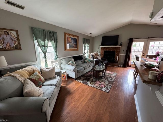 307 Gambrill CT, Virginia Beach, VA 23462