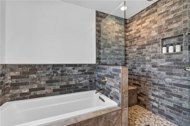 61755 Navajo Trail, Joshua Tree, CA 92252