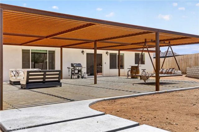 61755 Navajo Trail, Joshua Tree, CA 92252