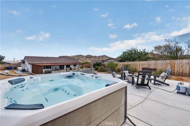 61755 Navajo Trail, Joshua Tree, CA 92252