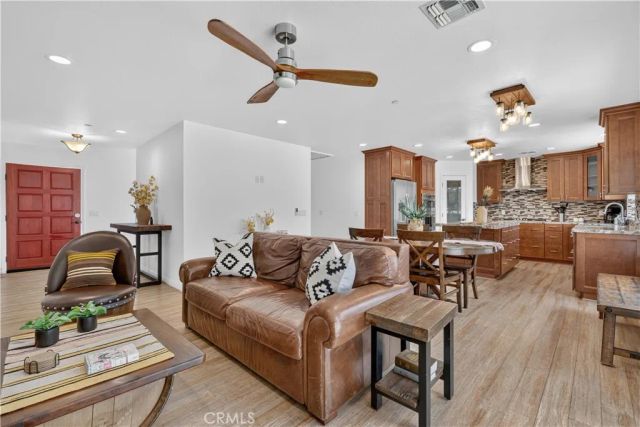 61755 Navajo Trail, Joshua Tree, CA 92252