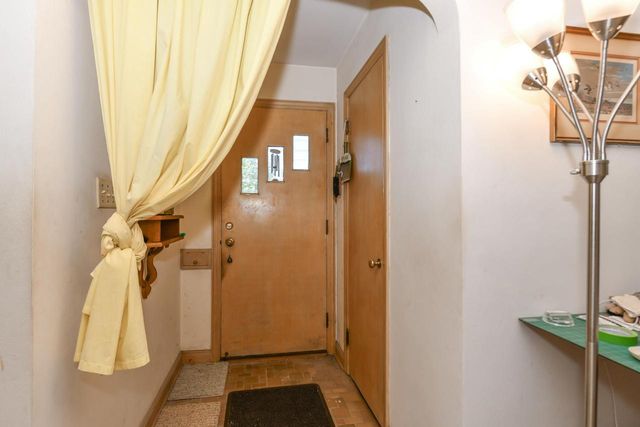 2616 N 96th STREET, Wauwatosa, WI 53226