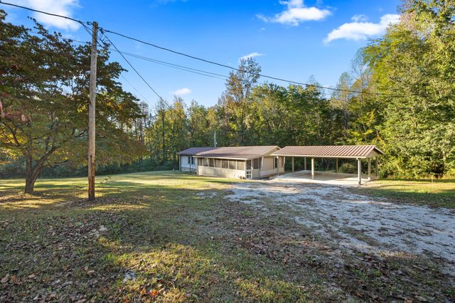 139 June Chapel Rd, Cookeville, TN 38506