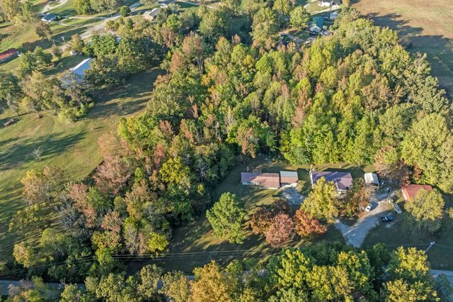 139 June Chapel Rd, Cookeville, TN 38506