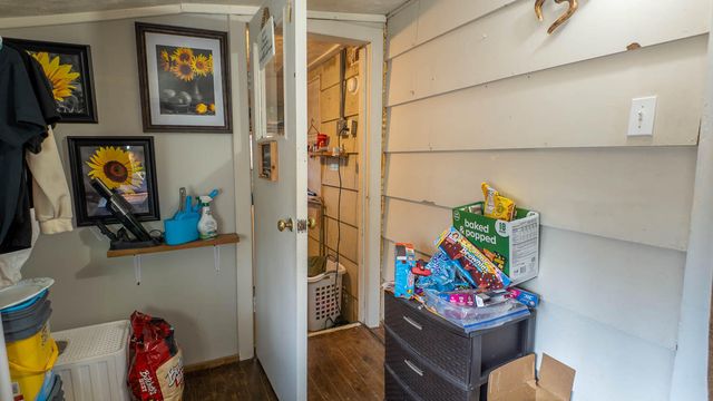 100 E Adams Street, Thayer, MO 65791