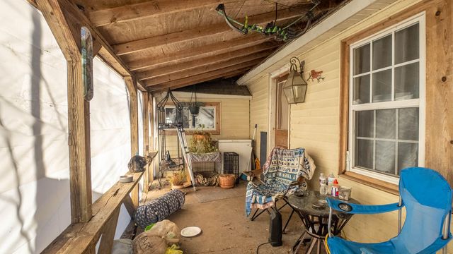 100 E Adams Street, Thayer, MO 65791