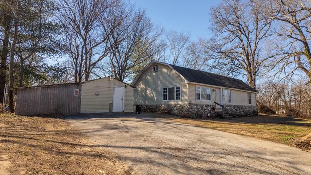 100 E Adams Street, Thayer, MO 65791