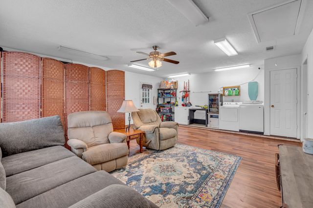 3800 Redstone Road, Denton, TX 76209