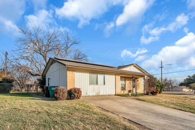 3800 Redstone Road, Denton, TX 76209