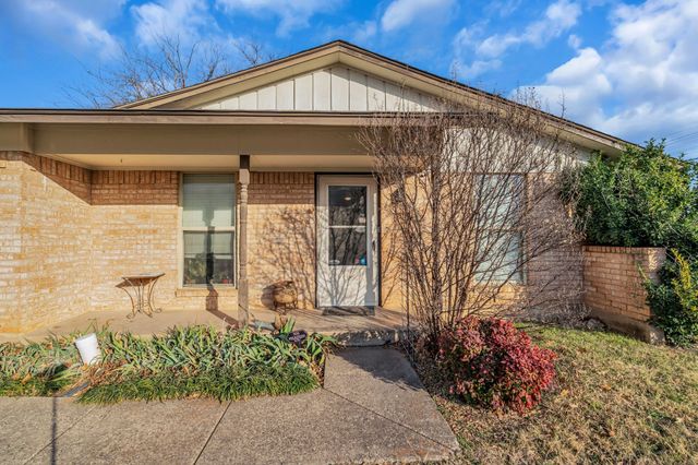 3800 Redstone Road, Denton, TX 76209
