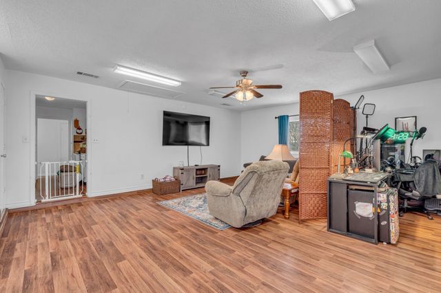 3800 Redstone Road, Denton, TX 76209