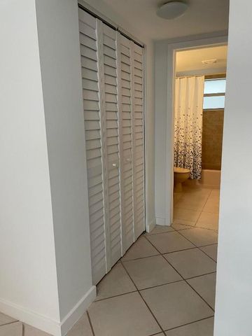 37 Yacht Club Drive 303, North Palm Beach, FL 33408