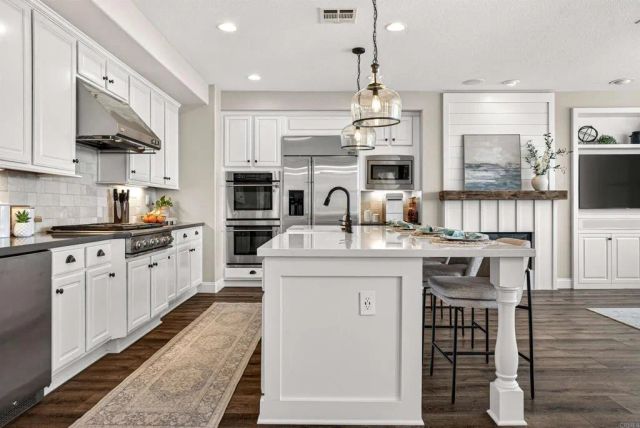 845 Orion Way, San Marcos, CA 92078