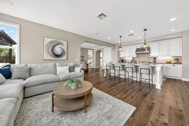 845 Orion Way, San Marcos, CA 92078