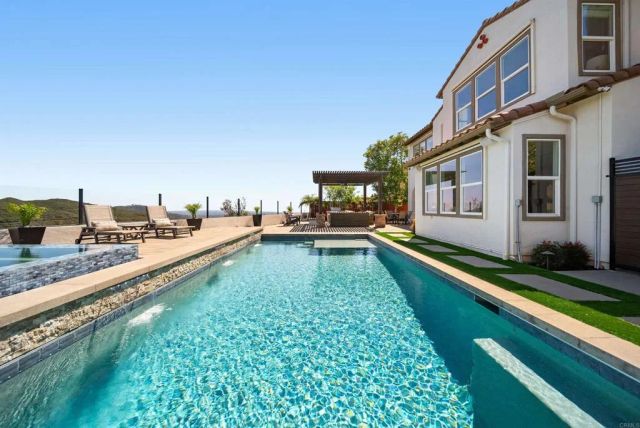 845 Orion Way, San Marcos, CA 92078