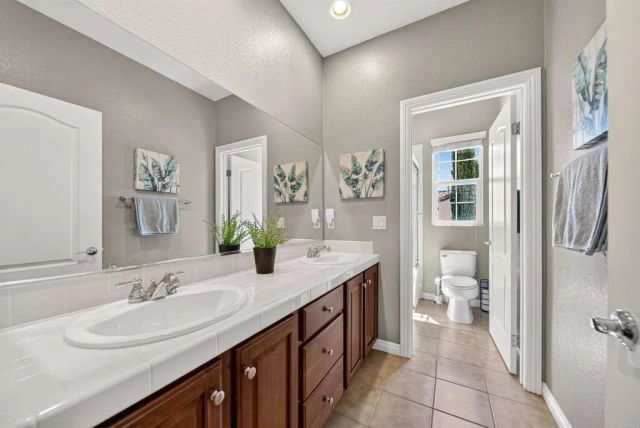 845 Orion Way, San Marcos, CA 92078