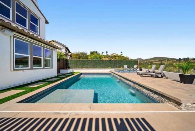 845 Orion Way, San Marcos, CA 92078