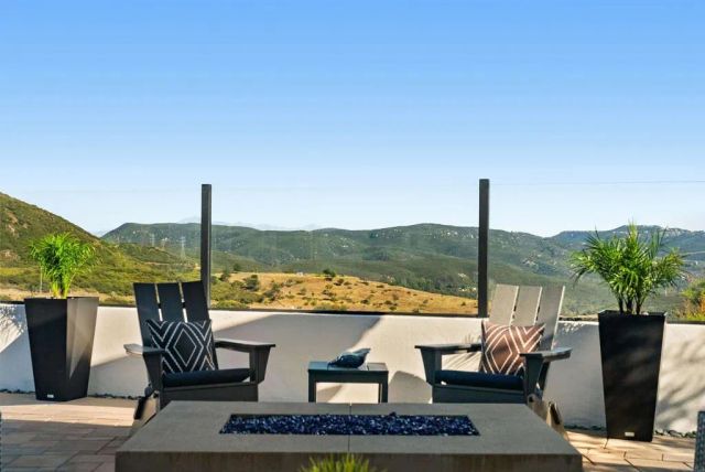 845 Orion Way, San Marcos, CA 92078