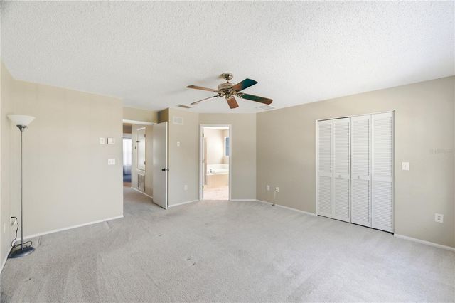 11213 CLAYRIDGE DRIVE, Tampa, FL 33635