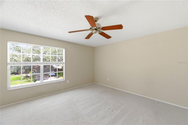 11213 CLAYRIDGE DRIVE, Tampa, FL 33635