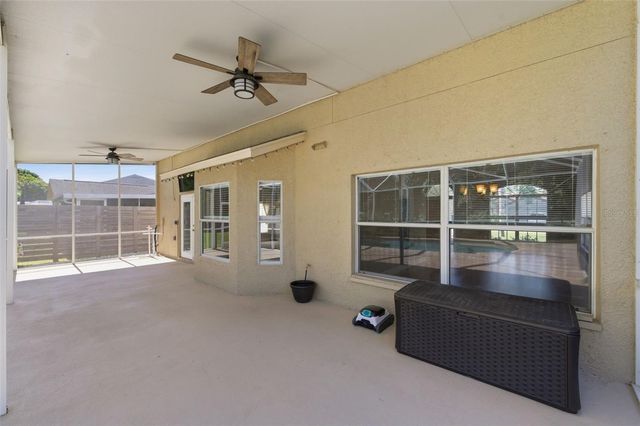 11213 CLAYRIDGE DRIVE, Tampa, FL 33635